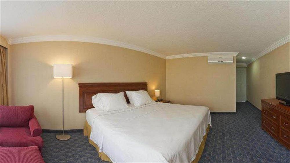 Holiday Inn Express Toluca By Ihg Luaran gambar