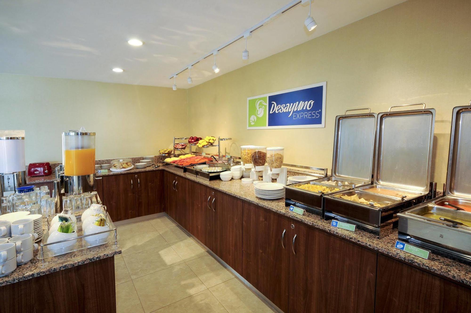 Holiday Inn Express Toluca By Ihg Luaran gambar