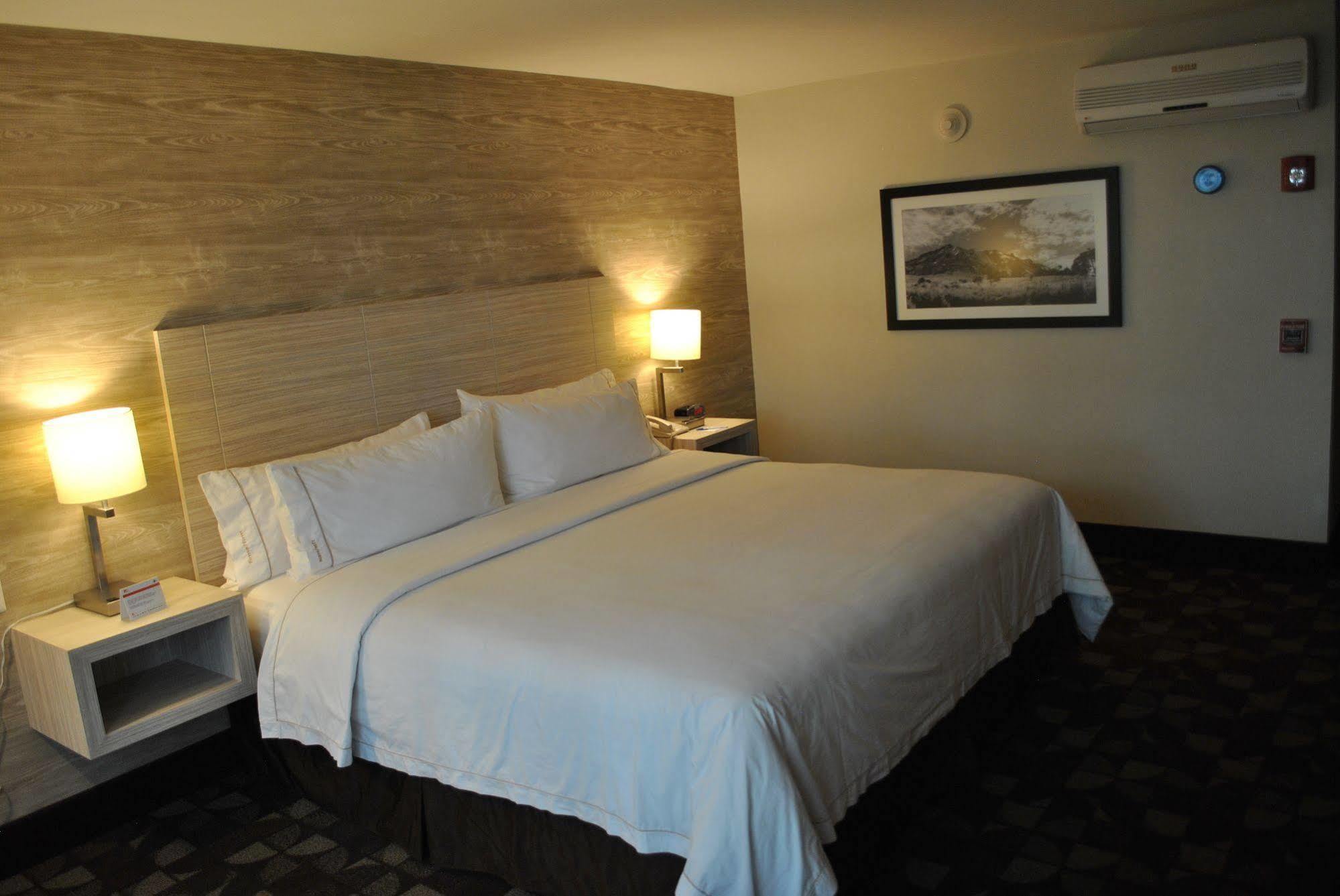 Holiday Inn Express Toluca By Ihg Luaran gambar